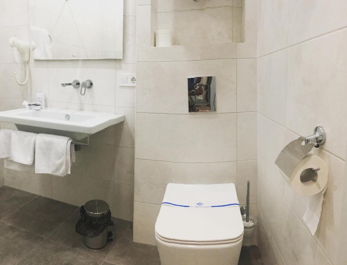 Home Aparts Zaporizhia Bagian luar foto