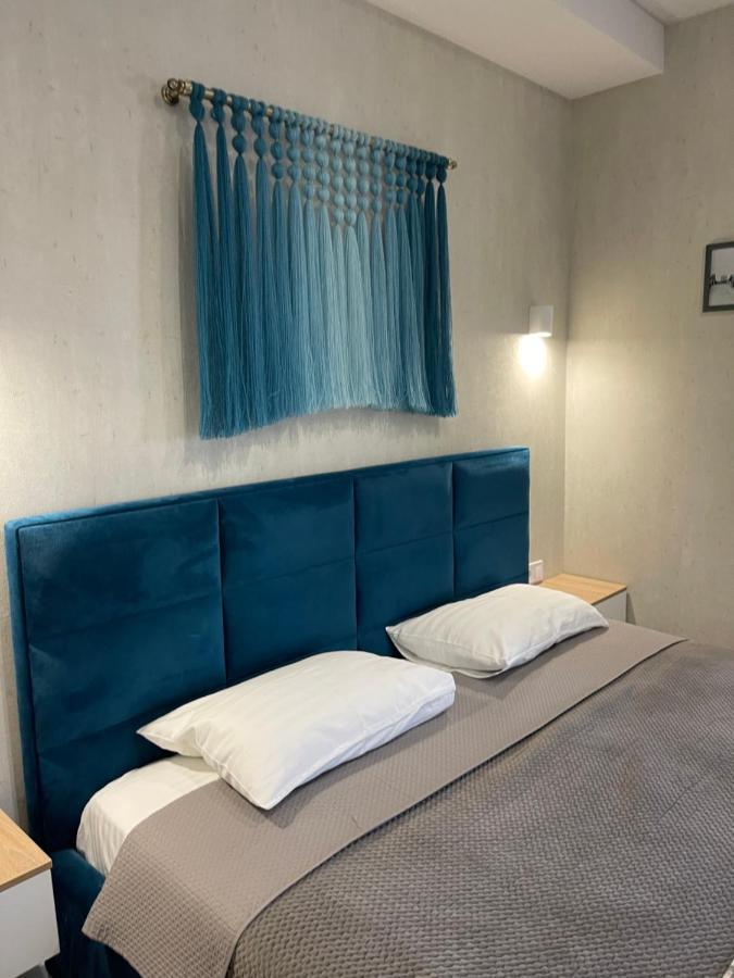 Home Aparts Zaporizhia Bagian luar foto