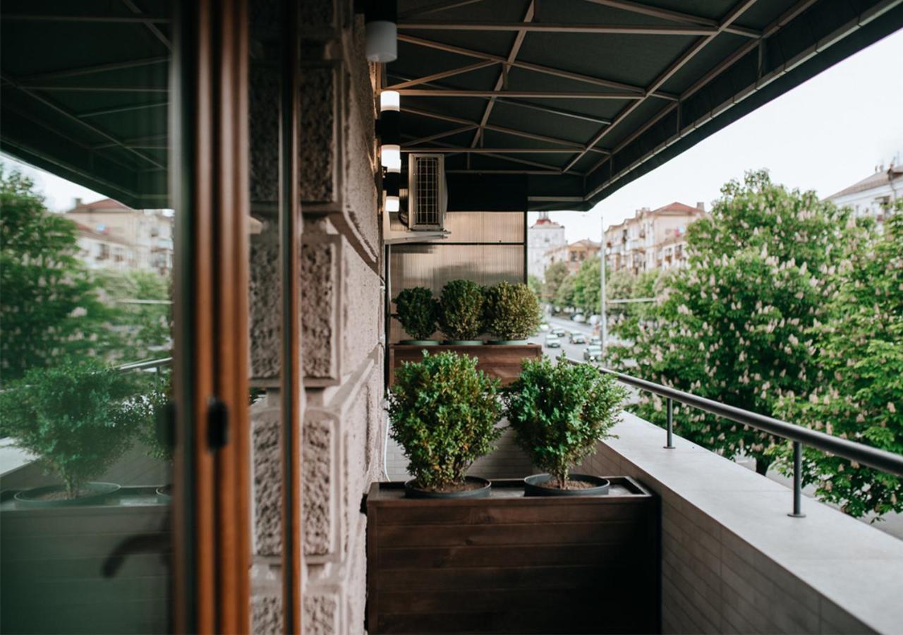 Home Aparts Zaporizhia Bagian luar foto