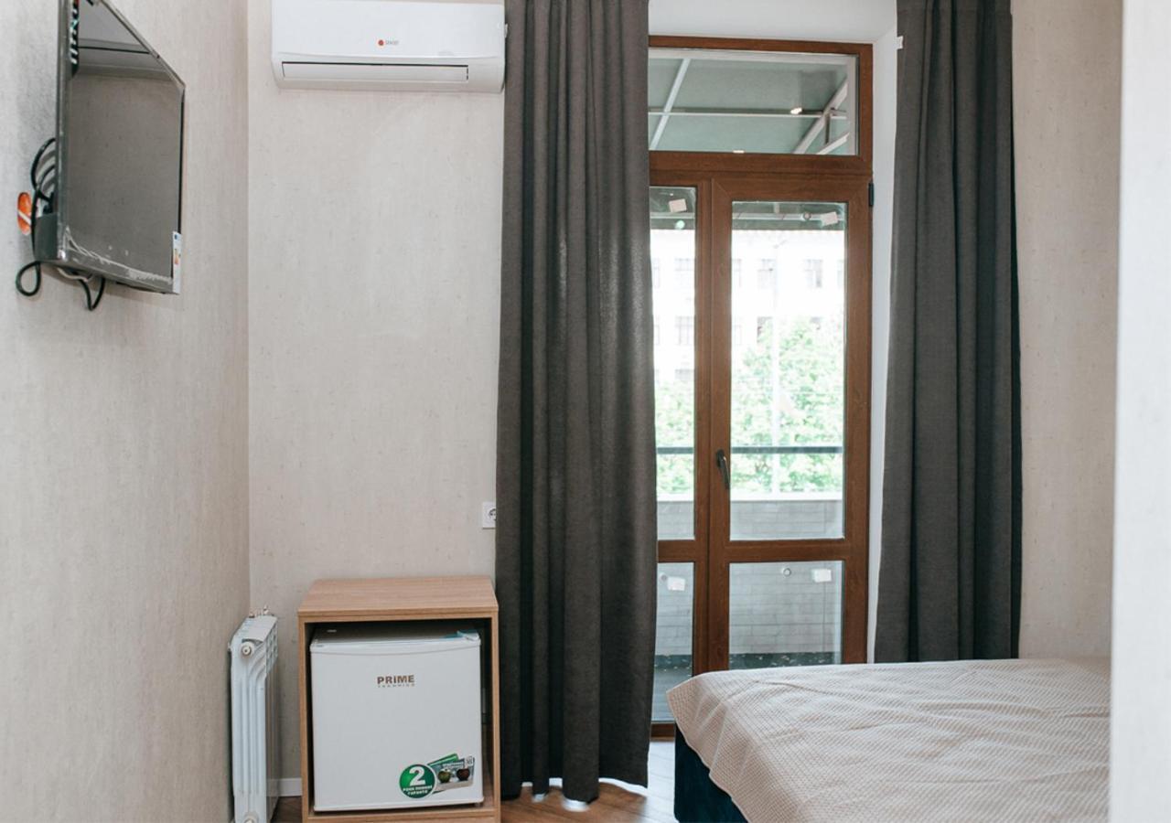 Home Aparts Zaporizhia Bagian luar foto